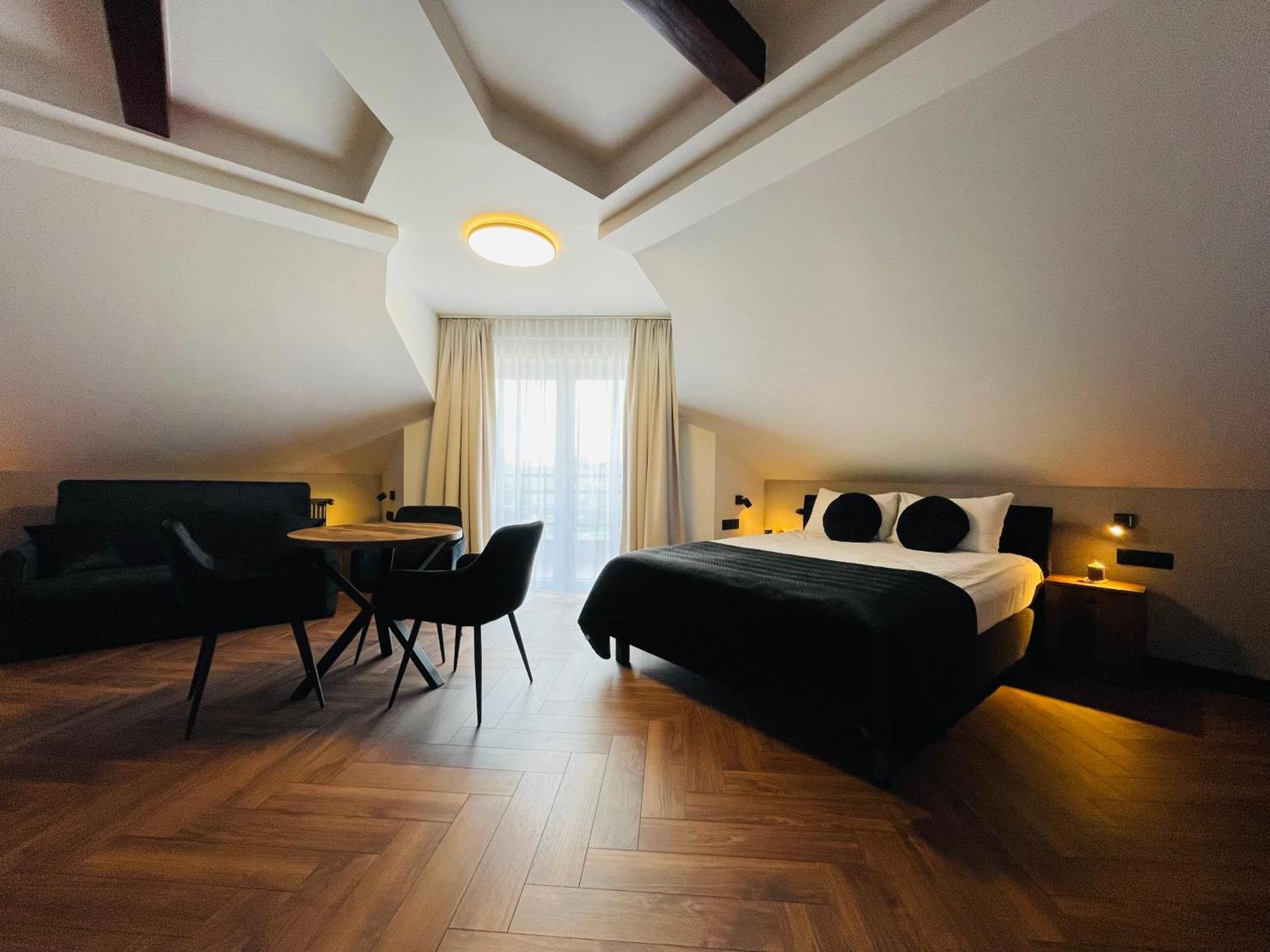 Hotel Millennium Przasnysz Eksteriør billede