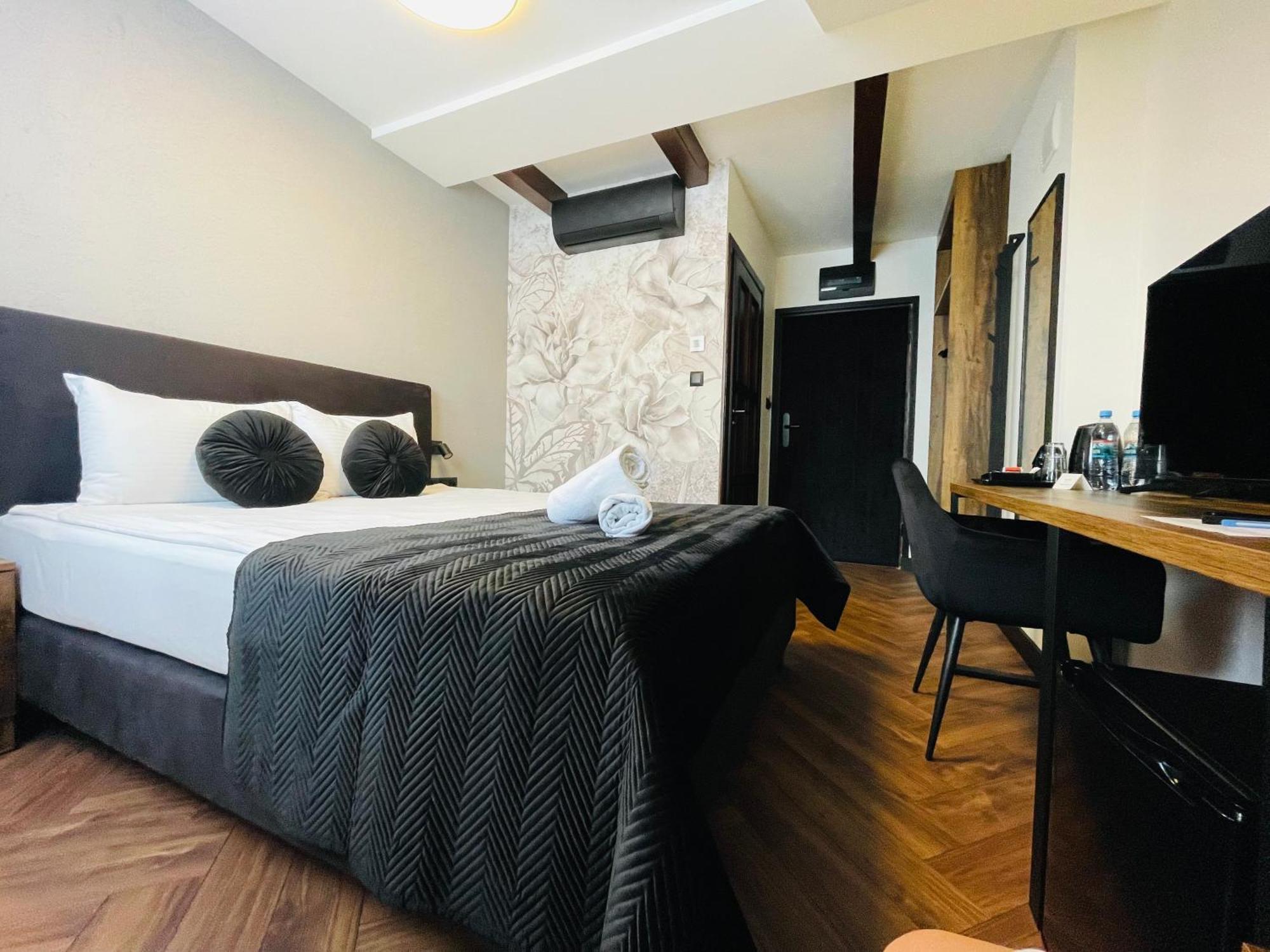 Hotel Millennium Przasnysz Eksteriør billede