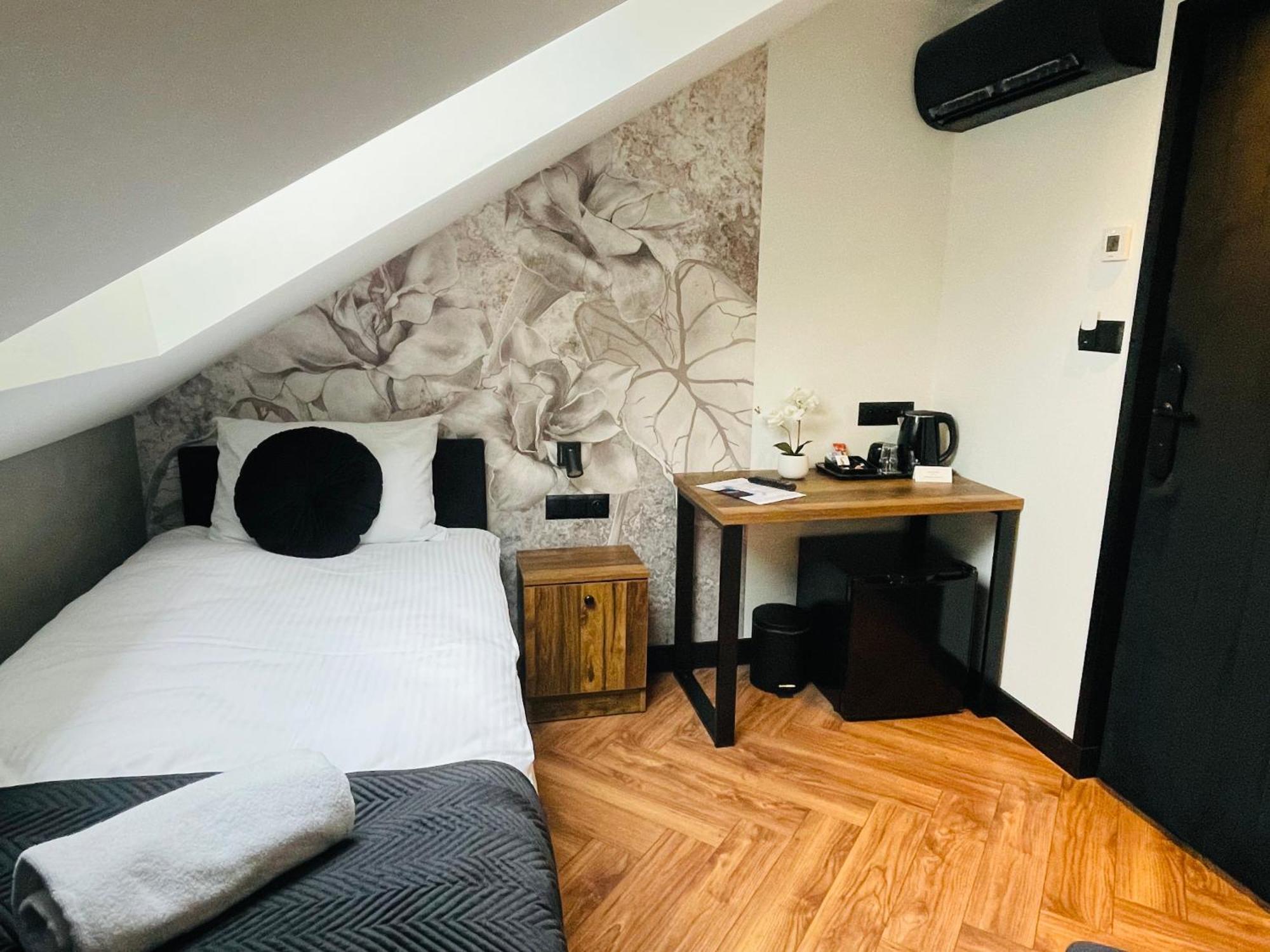 Hotel Millennium Przasnysz Eksteriør billede